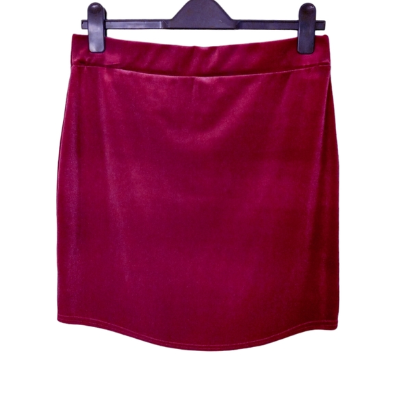 Missguided Fuchsia Velvet Bodycon Mini Skirt | US 8 - Picture 1 of 4